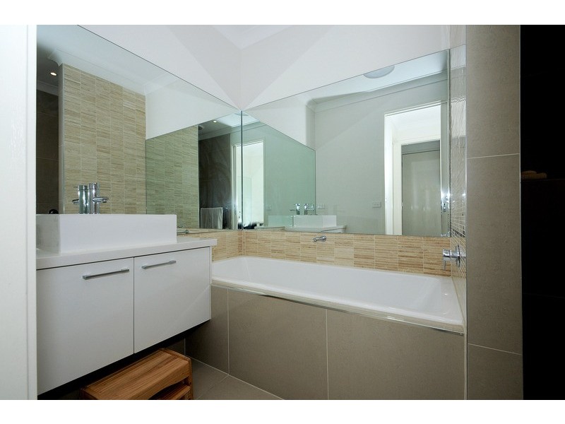 17 Rhone Grove, Skye VIC 3977