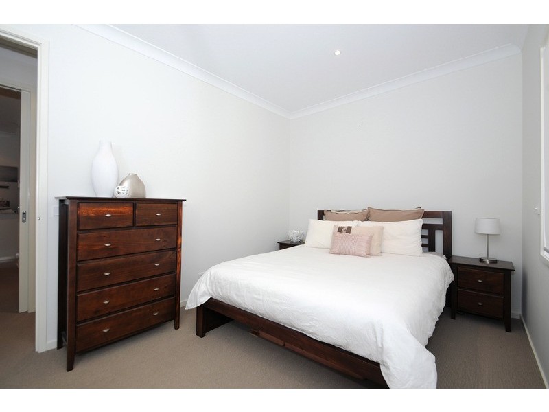 17 Rhone Grove, Skye VIC 3977