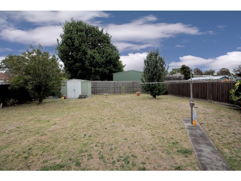 20 Poplar Street, Frankston North VIC 3200