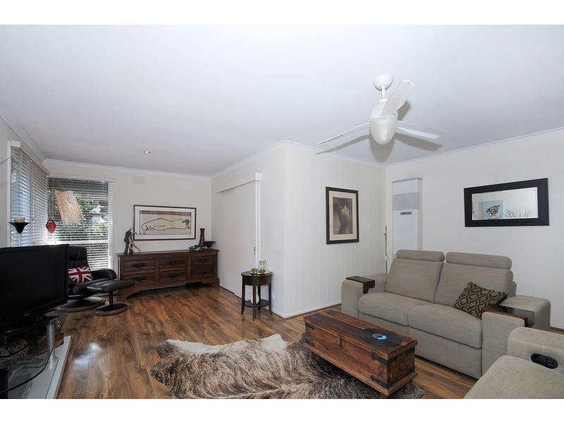 27 Lipton Drive, Frankston VIC 3199