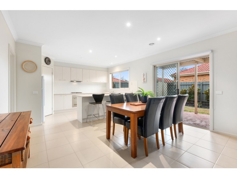 15/75 Clifton Park Drive, Carrum Downs VIC 3201