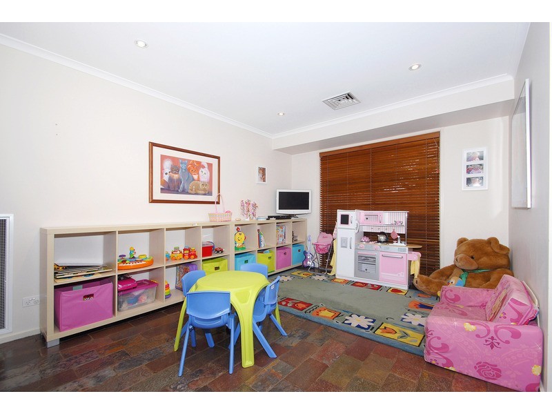 12 Kyrie Court, Carrum Downs VIC 3201