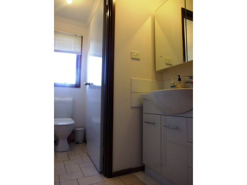 162 Hall road, Carrum Downs VIC 3201
