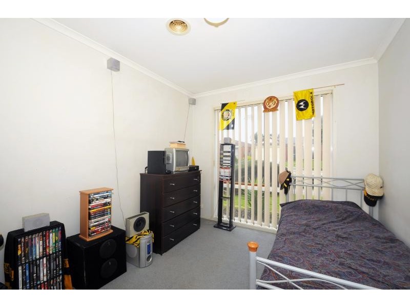 11 Orama Avenue, Carrum Downs VIC 3201
