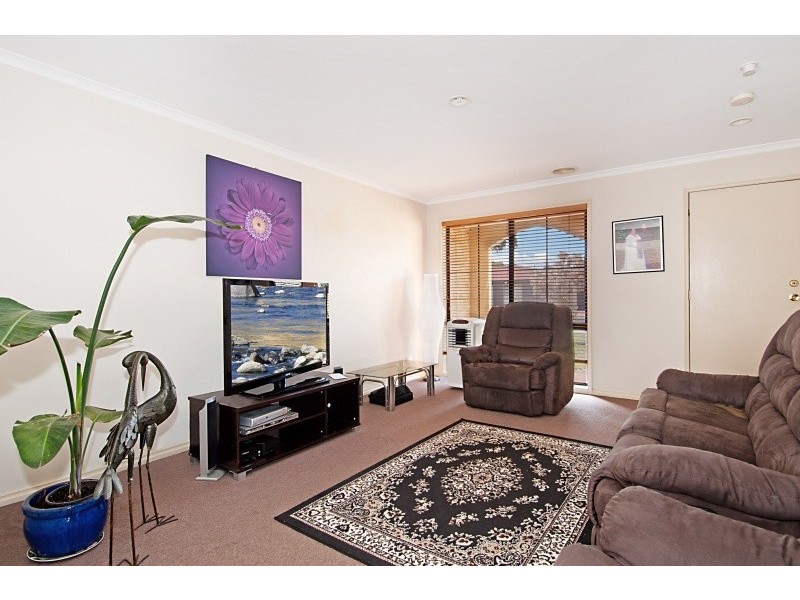 27 Lansell Court, Carrum Downs VIC 3201