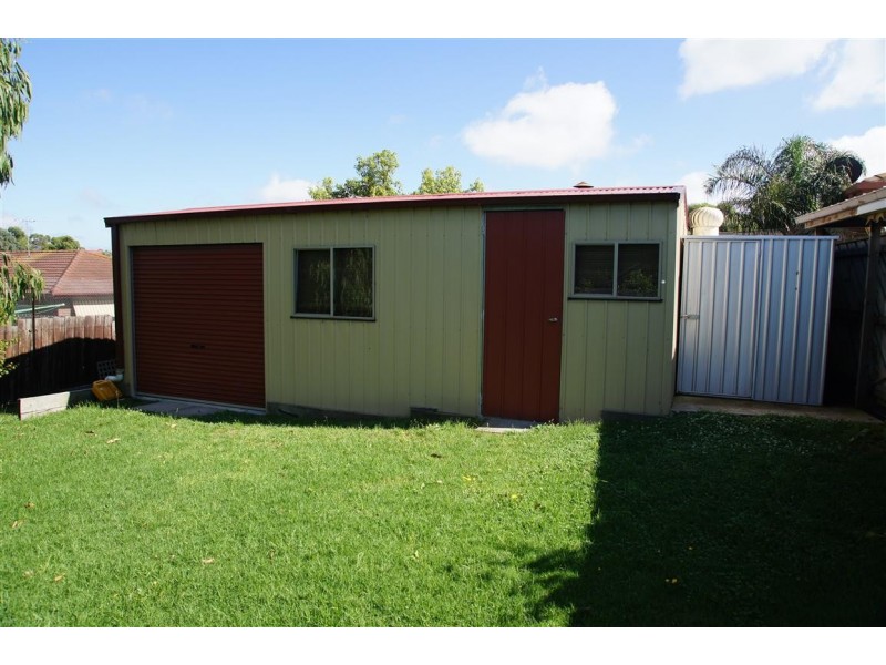 18 Pimmys Court, Skye VIC 3977