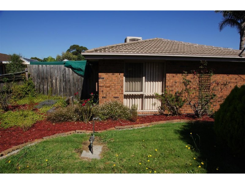 18 Pimmys Court, Skye VIC 3977