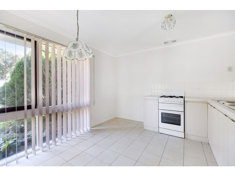 1 Luscombe Avenue, Carrum Downs VIC 3201