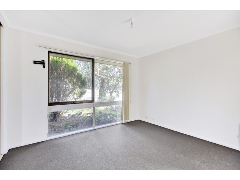 1 Luscombe Avenue, Carrum Downs VIC 3201