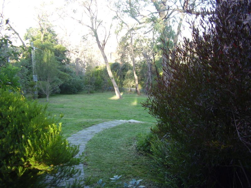 24 Two Bays Road, Mount Eliza VIC 3930