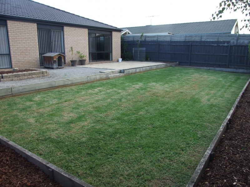 53 Manchester Drive, Skye VIC 3977