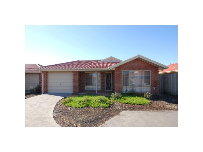 11/11 Coco Parade, Skye VIC 3977