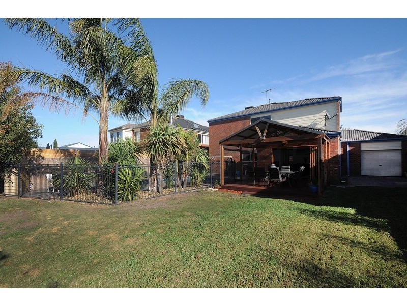 7 Ashfield Court, Skye VIC 3977