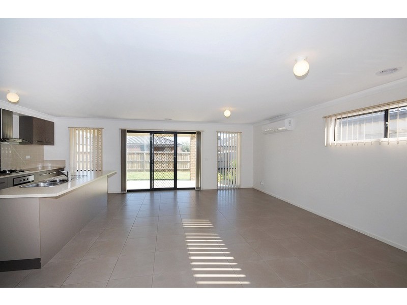 19 Wodalla Circuit, Sandhurst VIC 3977