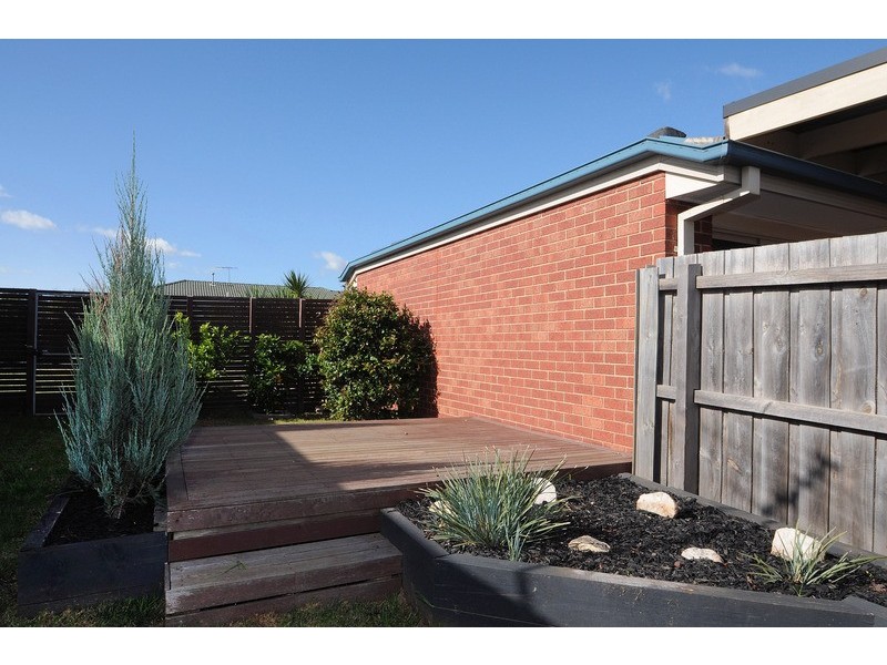 3 Wesley Close, Skye VIC 3977