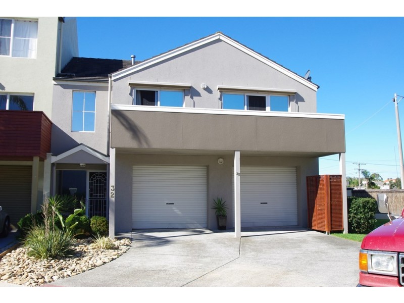 32 Scarborough Drive, Patterson Lakes VIC 3197