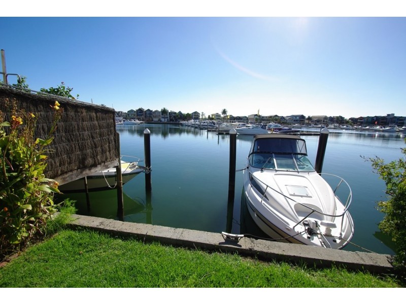 32 Scarborough Drive, Patterson Lakes VIC 3197