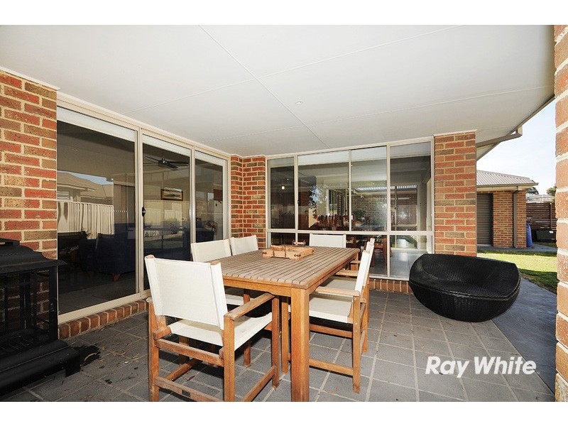 4 Black Sheoak Place, Langwarrin VIC 3910