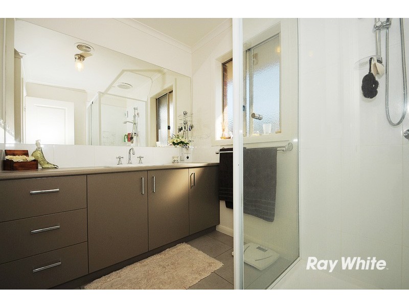 4 Black Sheoak Place, Langwarrin VIC 3910