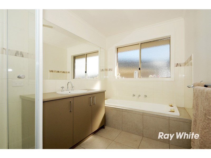 4 Black Sheoak Place, Langwarrin VIC 3910