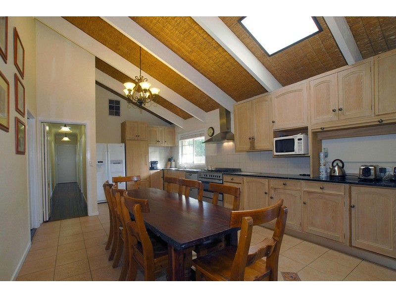 6-8 Darnley Drive, Skye VIC 3977