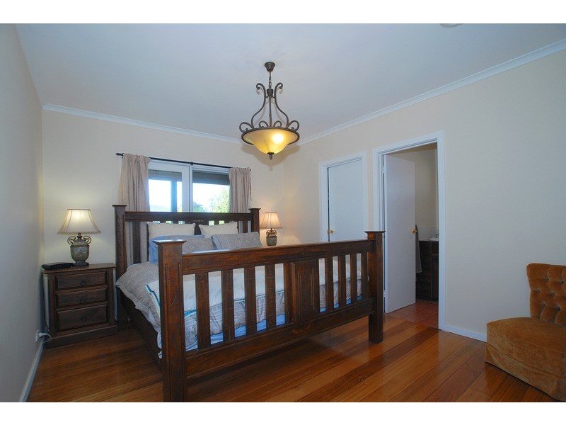 6-8 Darnley Drive, Skye VIC 3977