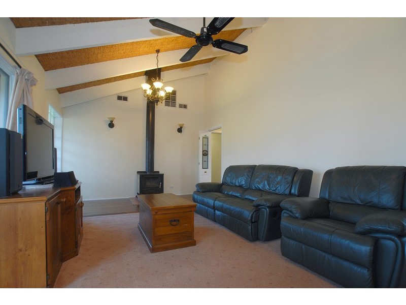 6-8 Darnley Drive, Skye VIC 3977