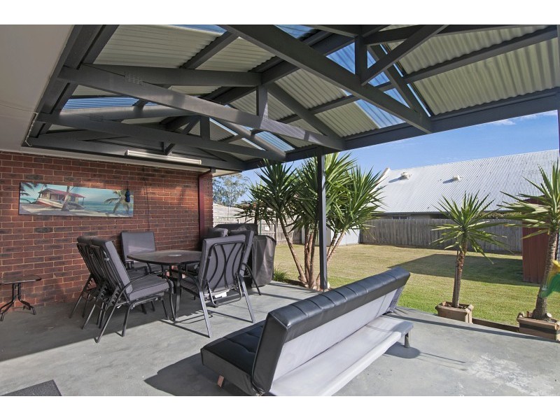 6 Oberon Drive, Carrum Downs VIC 3201