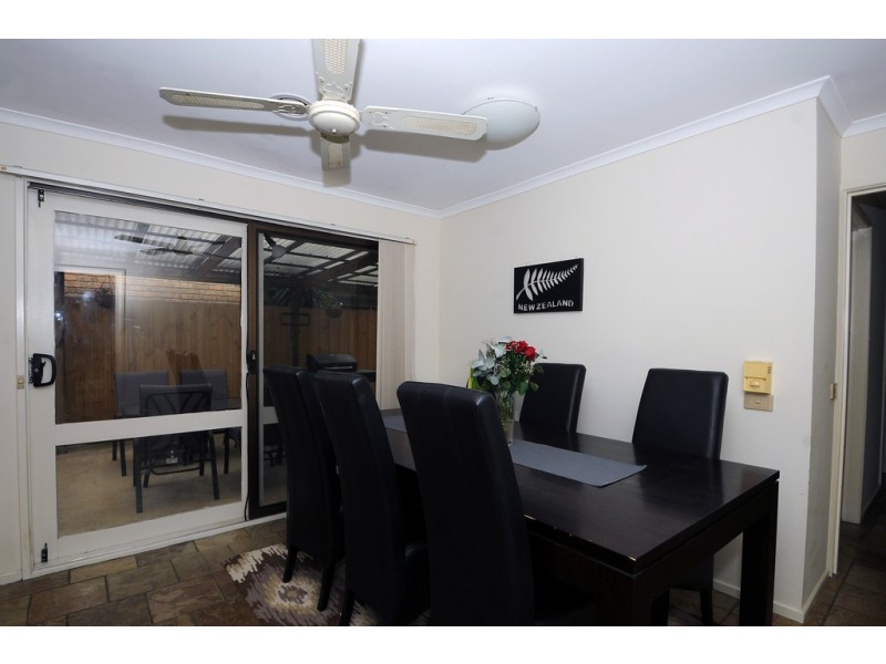 26 Rangeview Drive, Skye VIC 3977