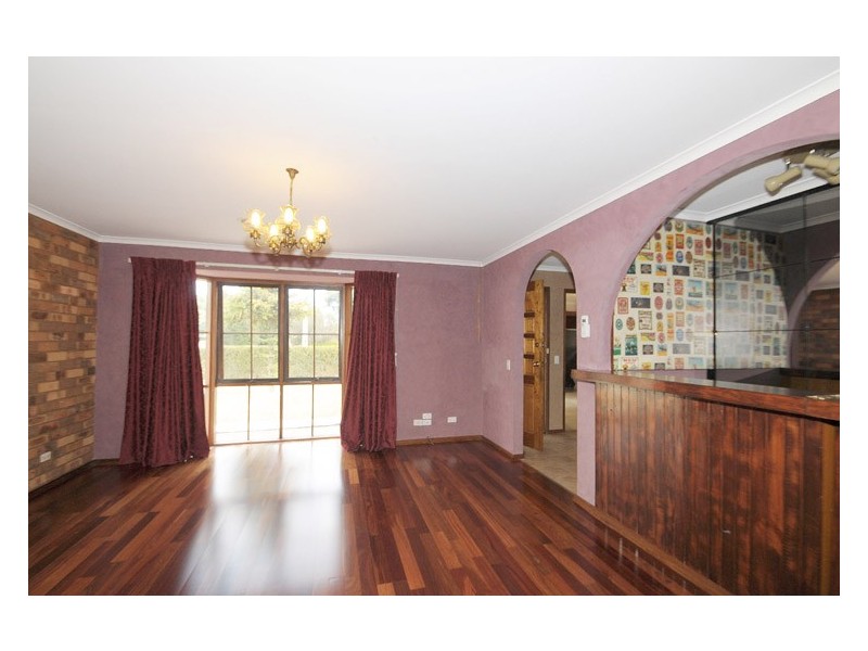 17 Broderick Road, Carrum Downs VIC 3201