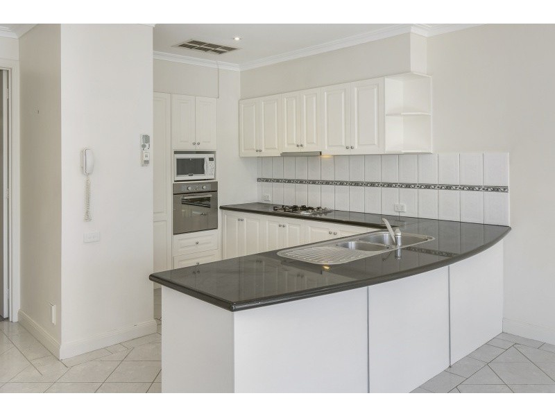 70 Scarborough Drive, Patterson Lakes VIC 3197