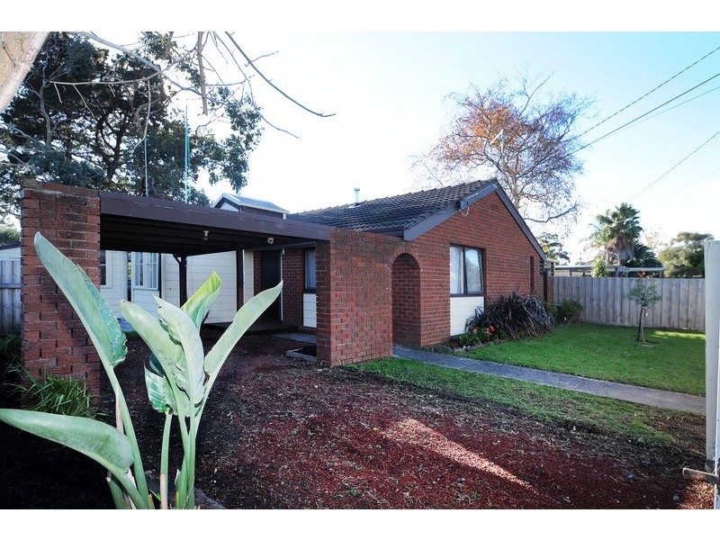 21 Centenary Street, Seaford VIC 3198