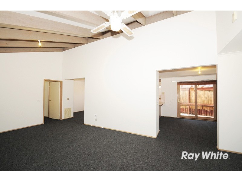 7 Dunrobin Court, Carrum Downs VIC 3201