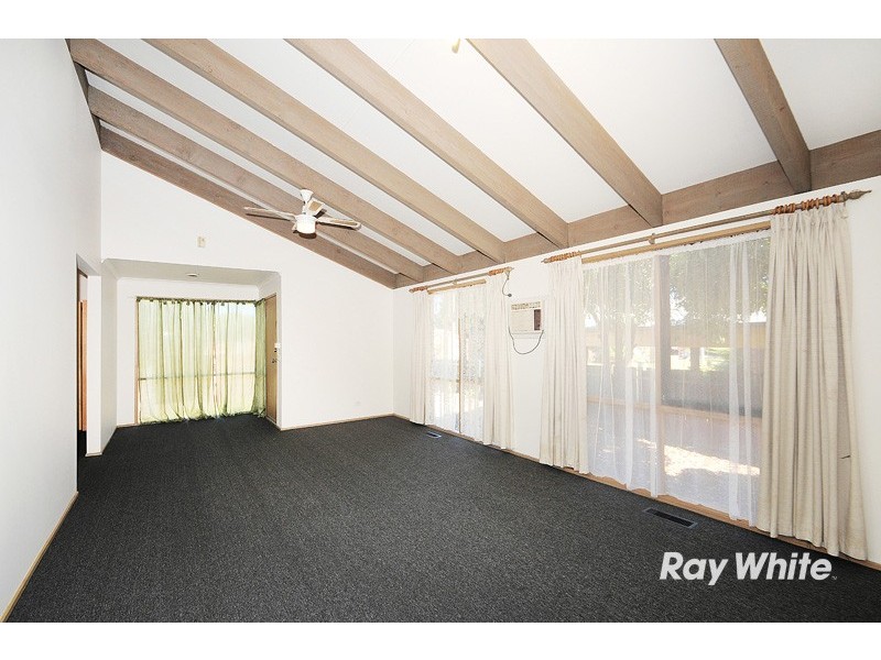 7 Dunrobin Court, Carrum Downs VIC 3201