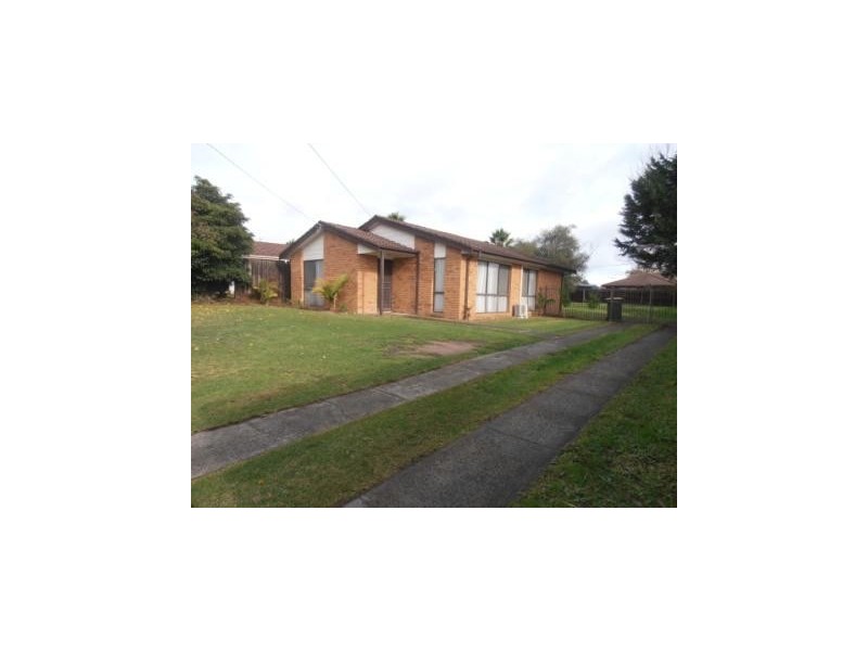 27 Dion Drive, Carrum Downs VIC 3201