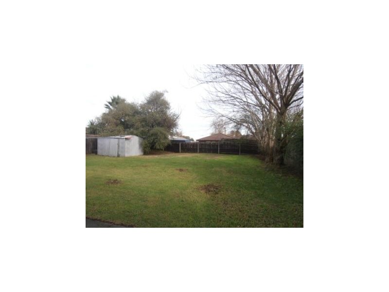 27 Dion Drive, Carrum Downs VIC 3201