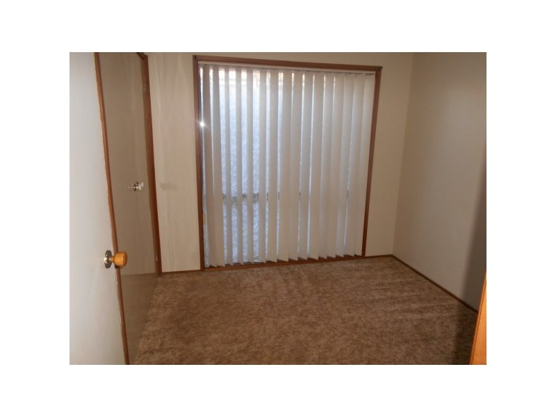 27 Dion Drive, Carrum Downs VIC 3201