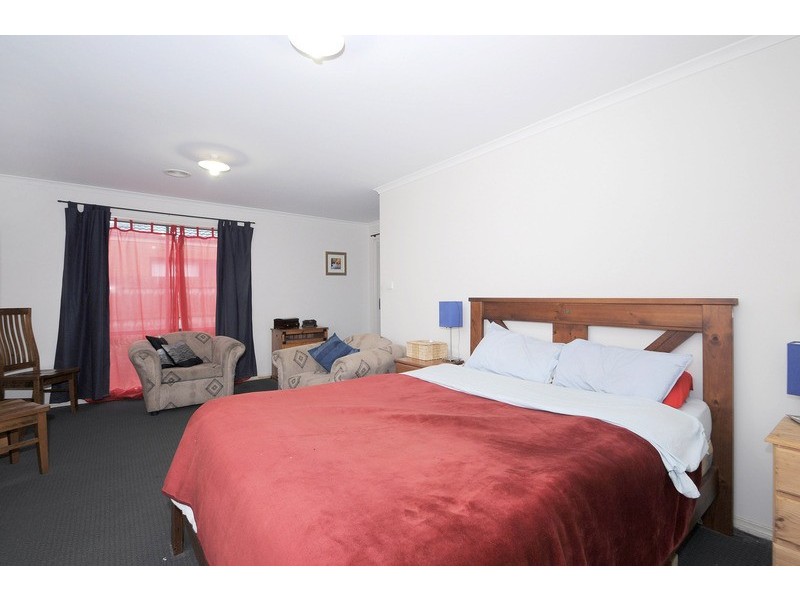 26 Trafford Road, Carrum Downs VIC 3201