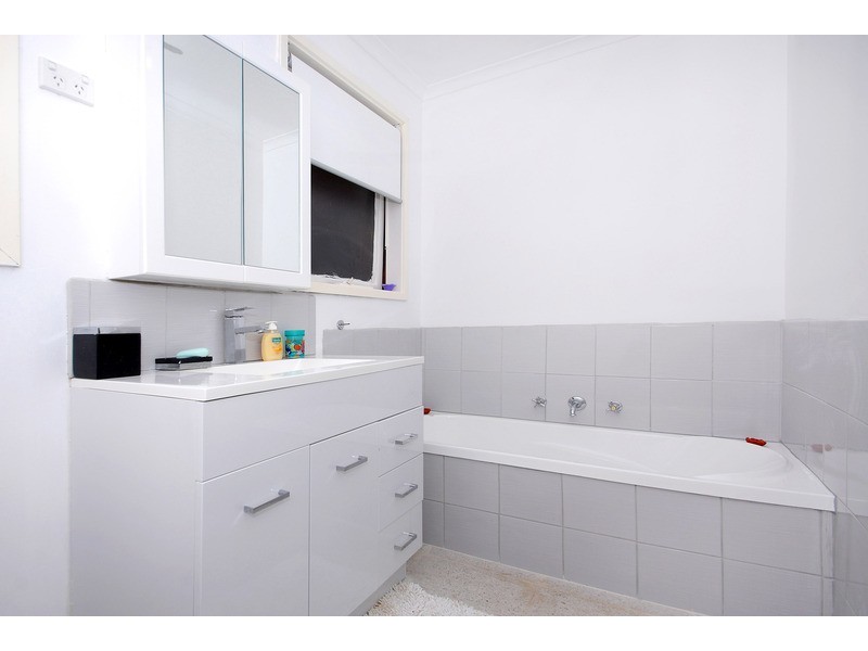 8 Wildcroft Court, Carrum Downs VIC 3201