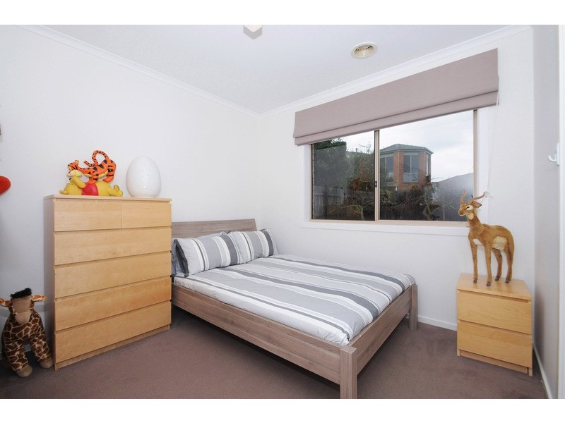 8 Postregna Way, Skye VIC 3977