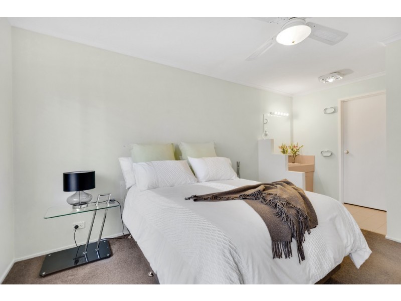 65 Carrington Crescent, Carrum Downs VIC 3201