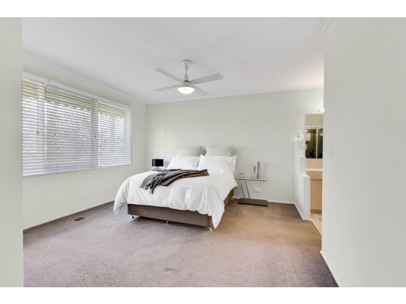 65 Carrington Crescent, Carrum Downs VIC 3201