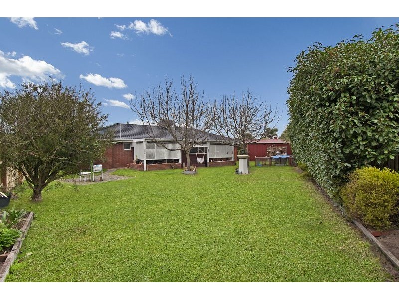 4 Raven Close, Carrum Downs VIC 3201