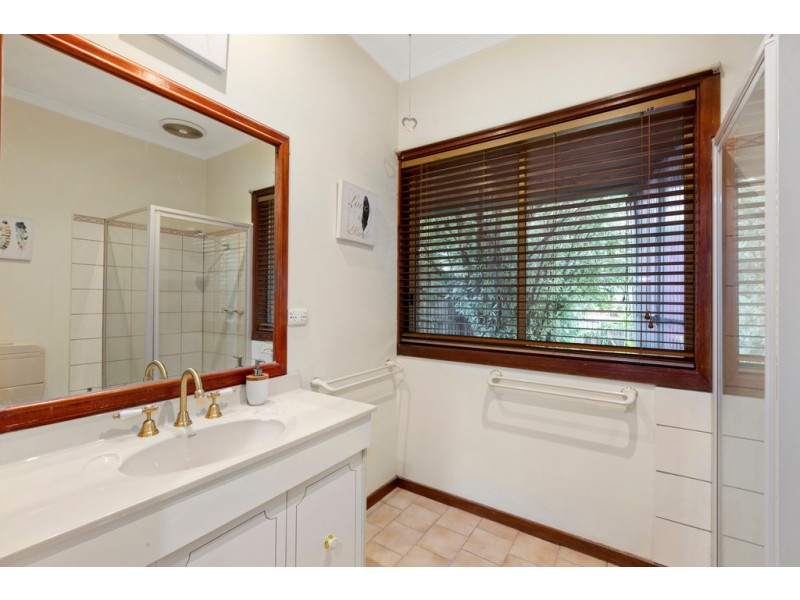 130 Gamble Road, Skye VIC 3977