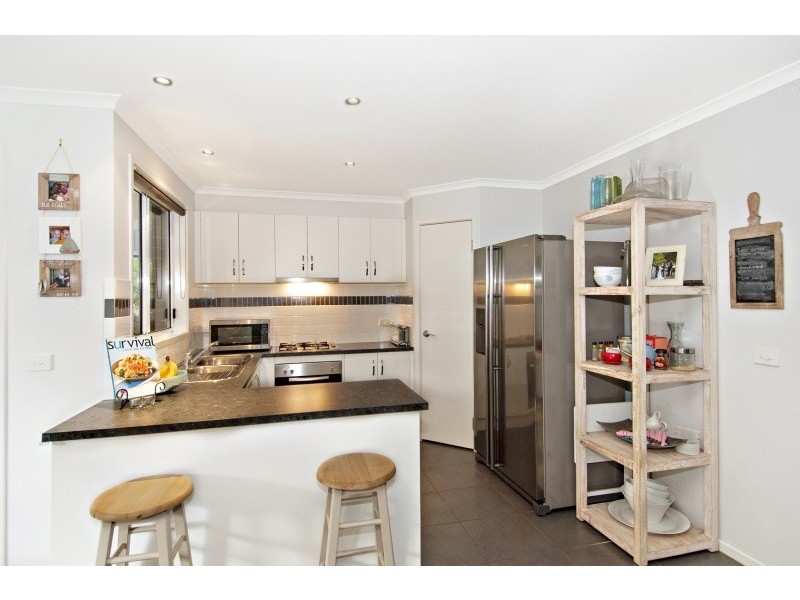 6 Birdrock Court, Carrum Downs VIC 3201