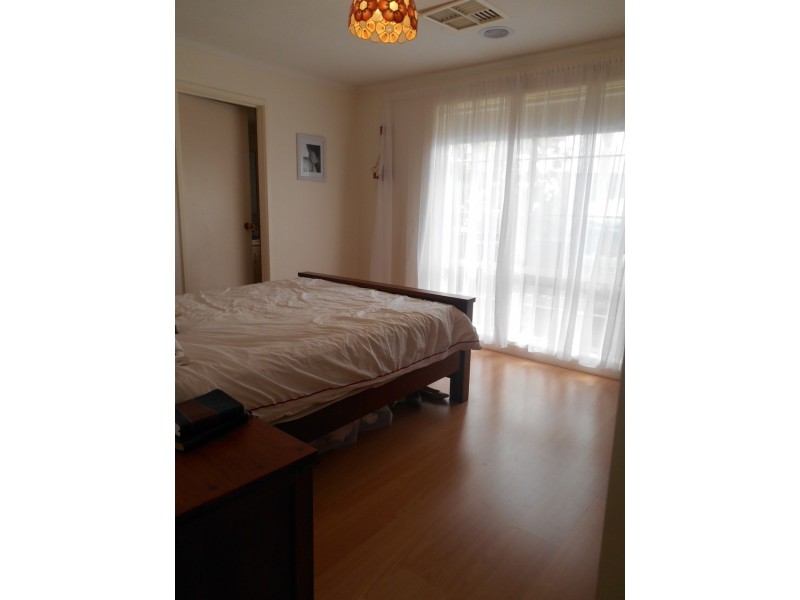 7 Arthur Court, Skye VIC 3977