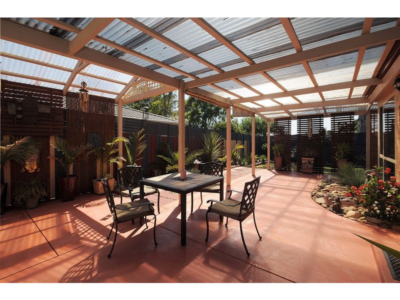 2 Brumbys Road, Carrum Downs VIC 3201