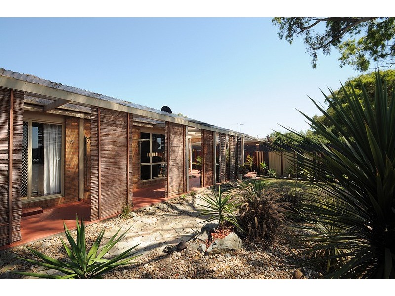 2 Brumbys Road, Carrum Downs VIC 3201