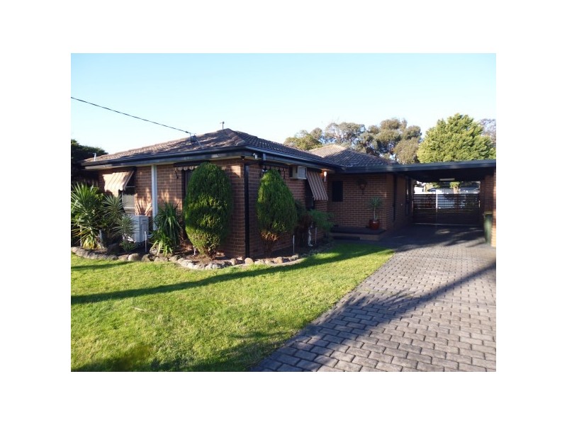 13 Richmond Avenue, Carrum Downs VIC 3201