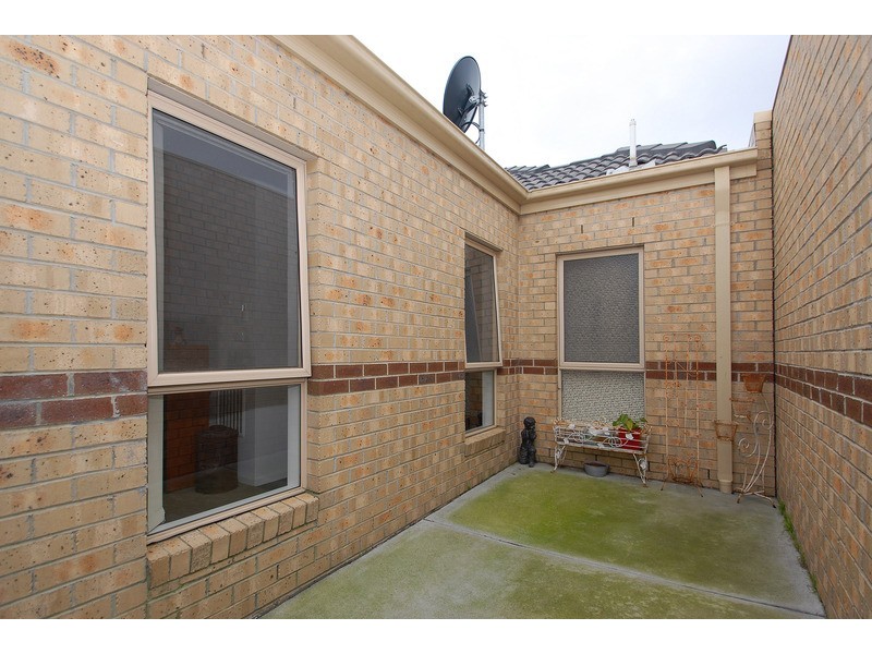 8/75 Herbert Road, Carrum Downs VIC 3201